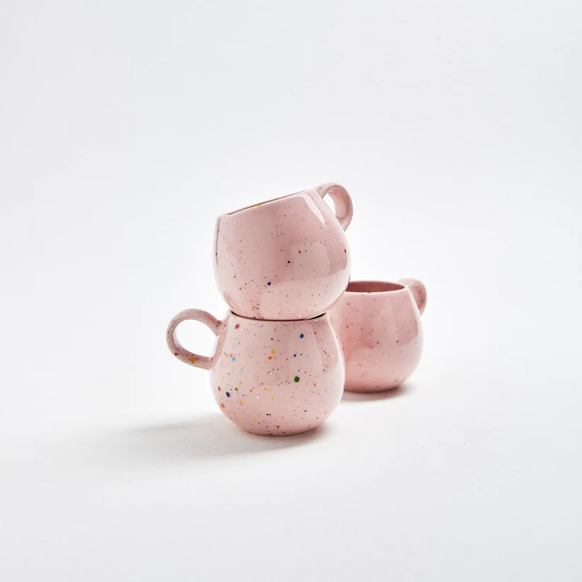 mug de cerámica rosa con asa 300ml hecho a mano