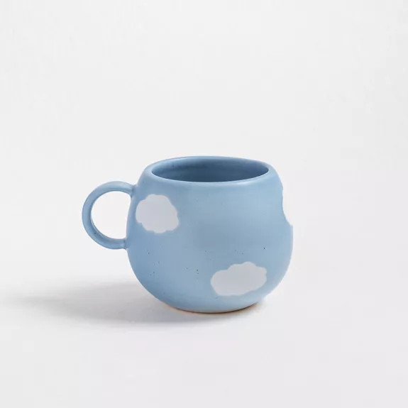 Taza Azul de Gres con Nubes